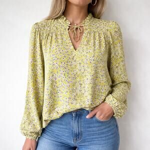 Cupcakes and Cashmere Blouse Lime Pink Floral Peasant XS Boho-chic Cottagecore